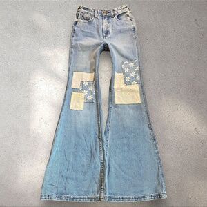 Wrangler x Billabong High Rise Flare Jeans w/ Patch Details